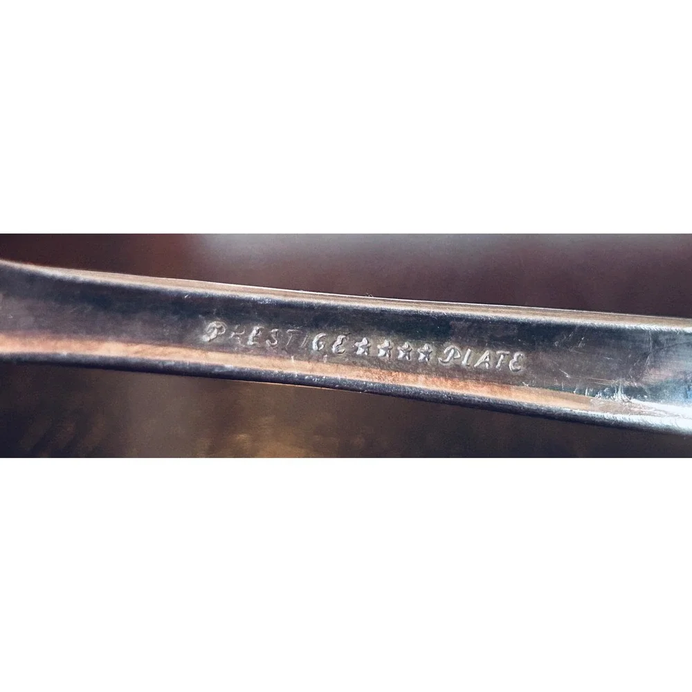 Oneida Art Deco Grenoble‎ 1938 Silverplate Tomato Server Pierced Round Spoon